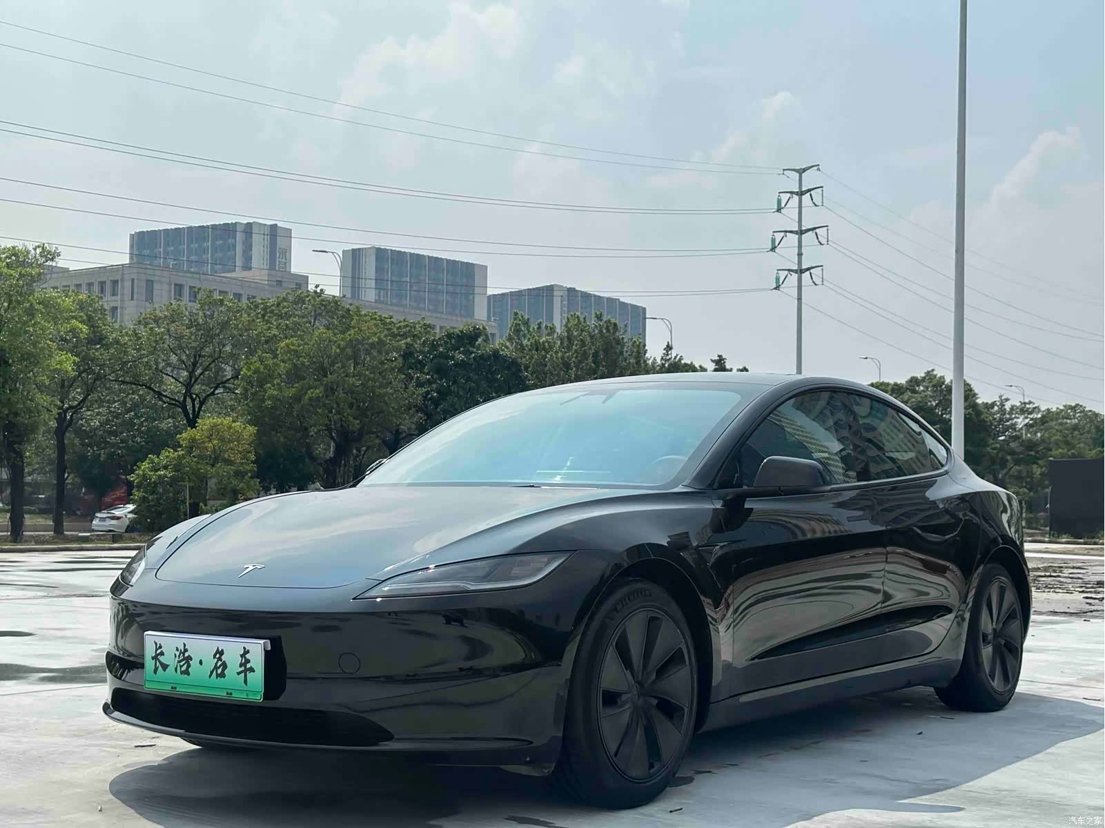 Tesla Model 3, 2023 1