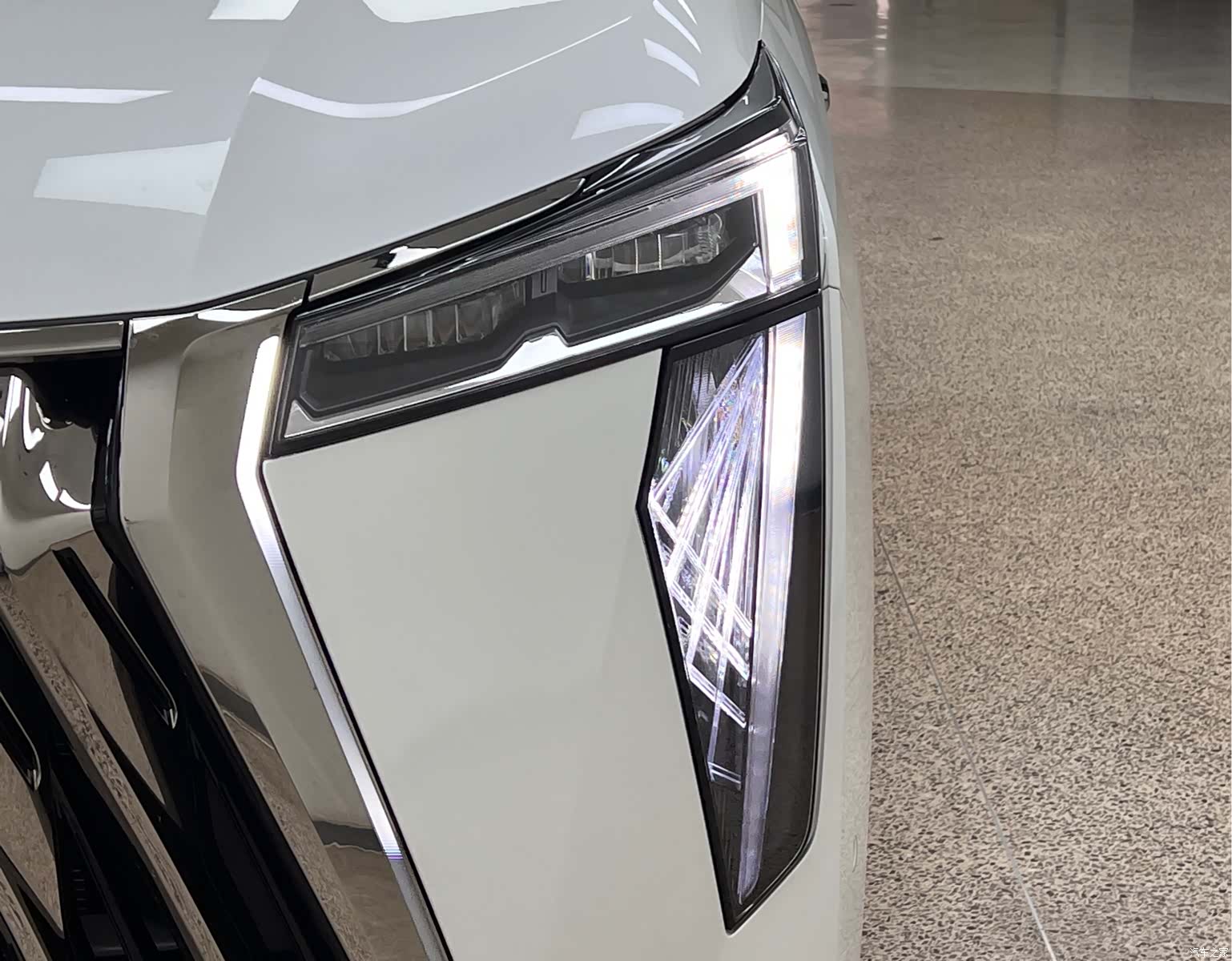 Trumpchi M8, 2025 8