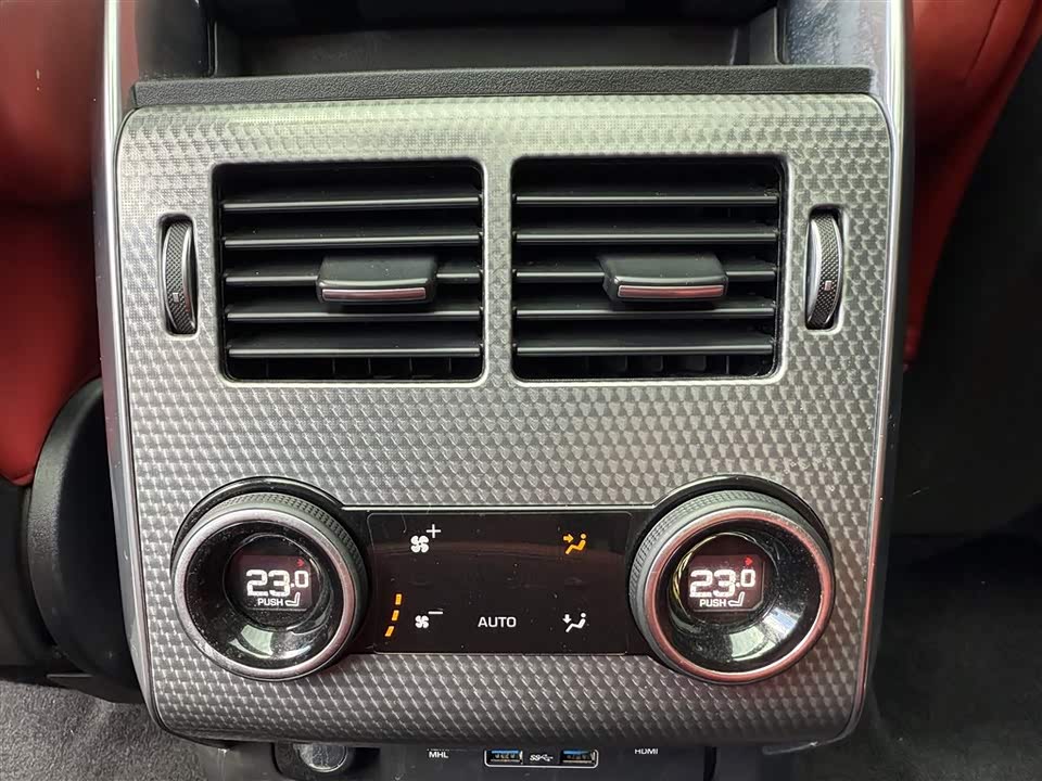 Land Rover Range Rover Sport Land Rover Range Rover Sport