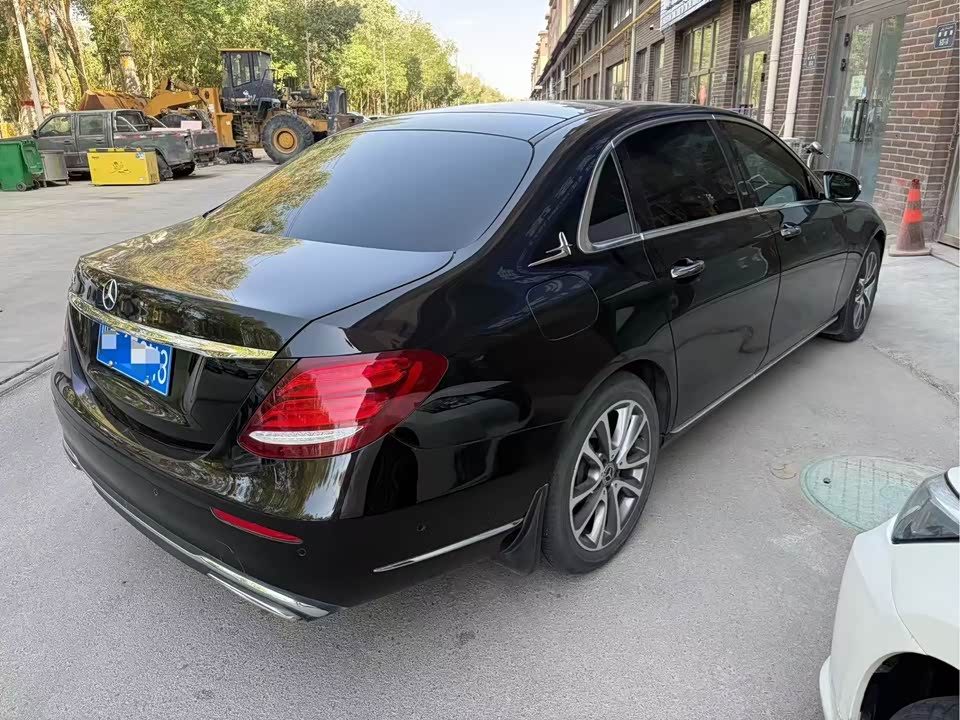 Mercedes-Benz E-class Mercedes-Benz E-class