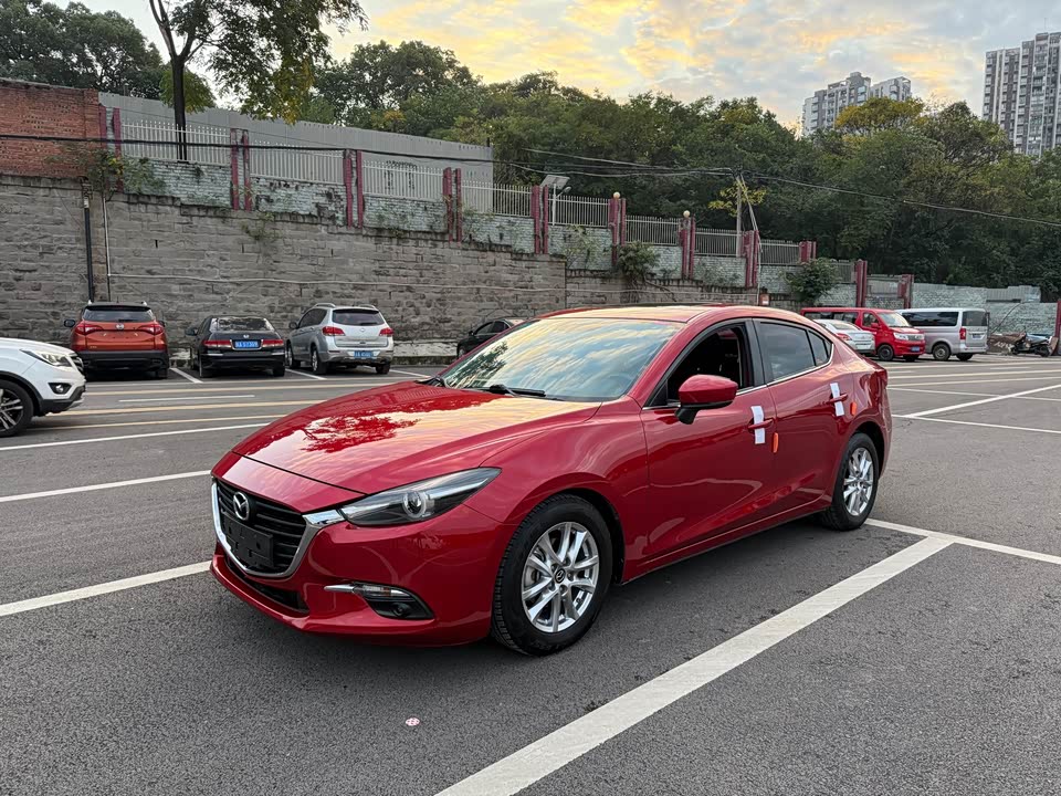 Mazda 3 Angkesaila