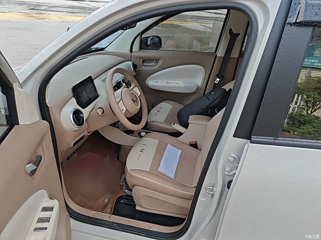 Wuling MINIEV, 2025 11