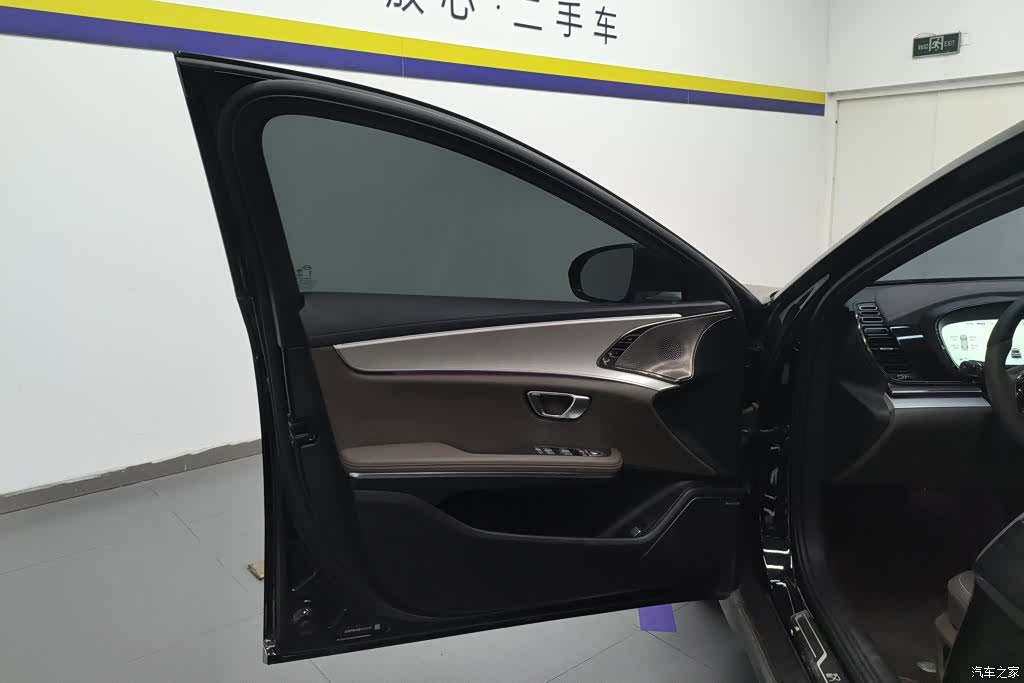 BYD Han, 2025 7