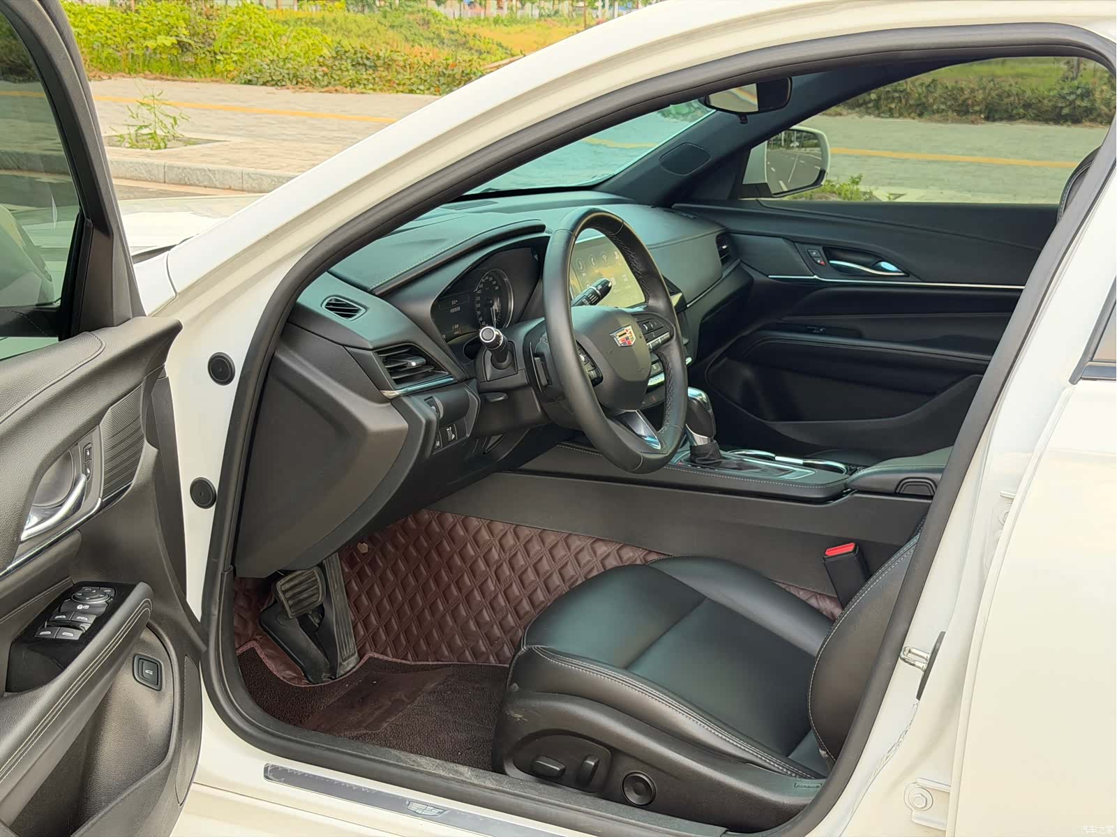 Cadillac CT4, 2021 9