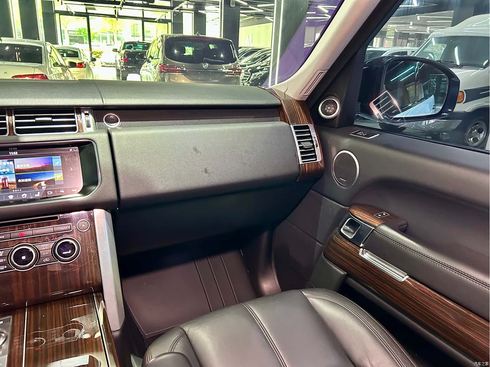 Land Rover Range Rover, 2018 27