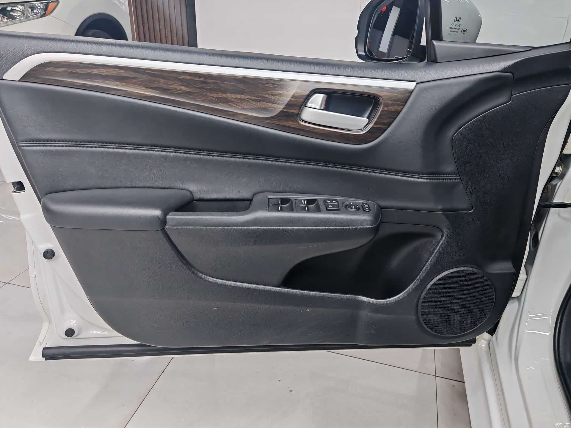 Honda Jade, 2018 14