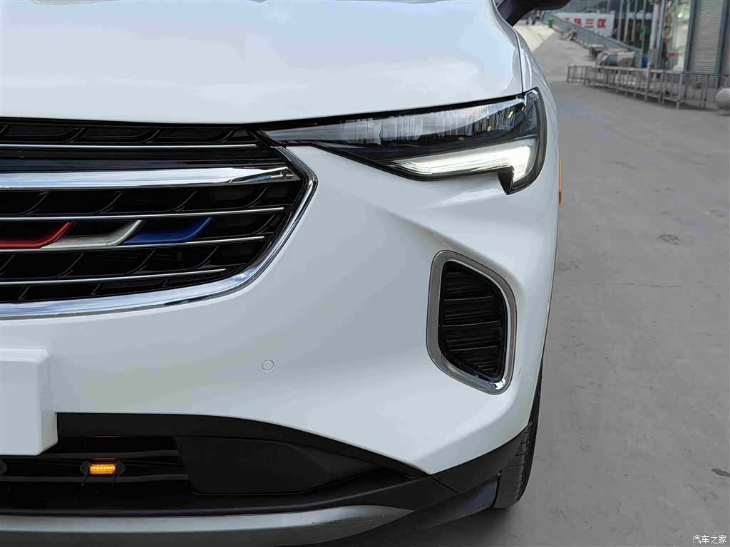 Buick Envision, 2023 13
