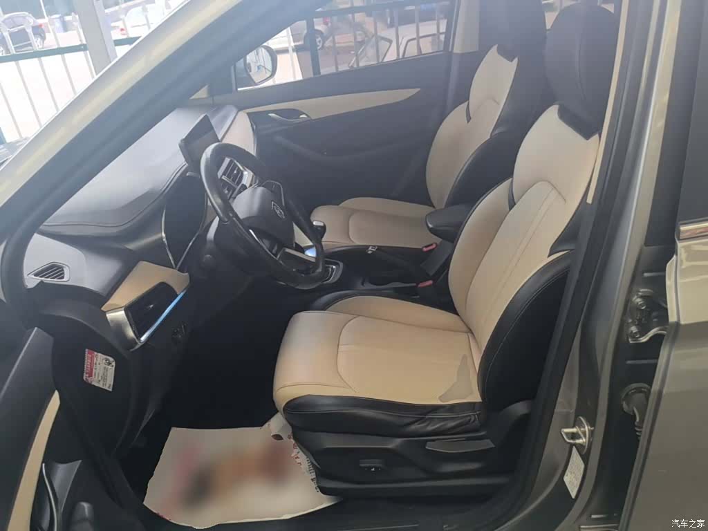 Wuling 360, 2019 15