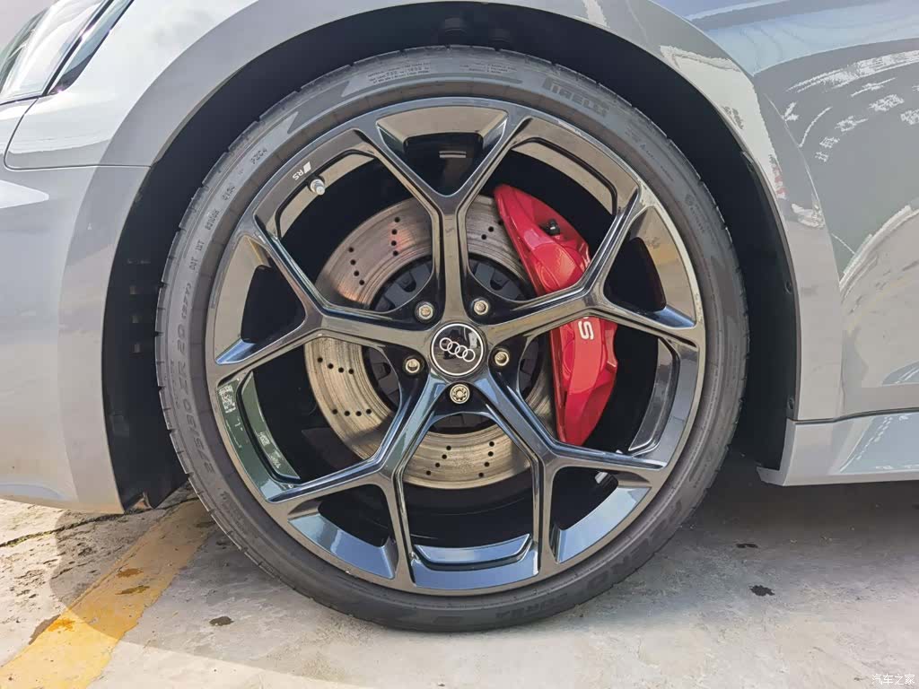 Audi RS, 2025 32