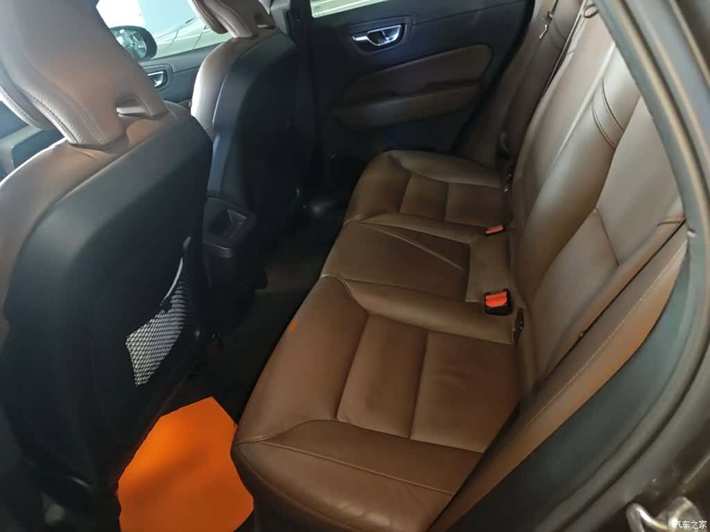 Volvo XC60, 2021 17