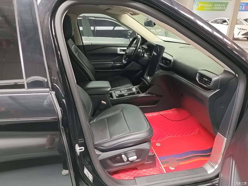 Ford Explorer, 2020 25