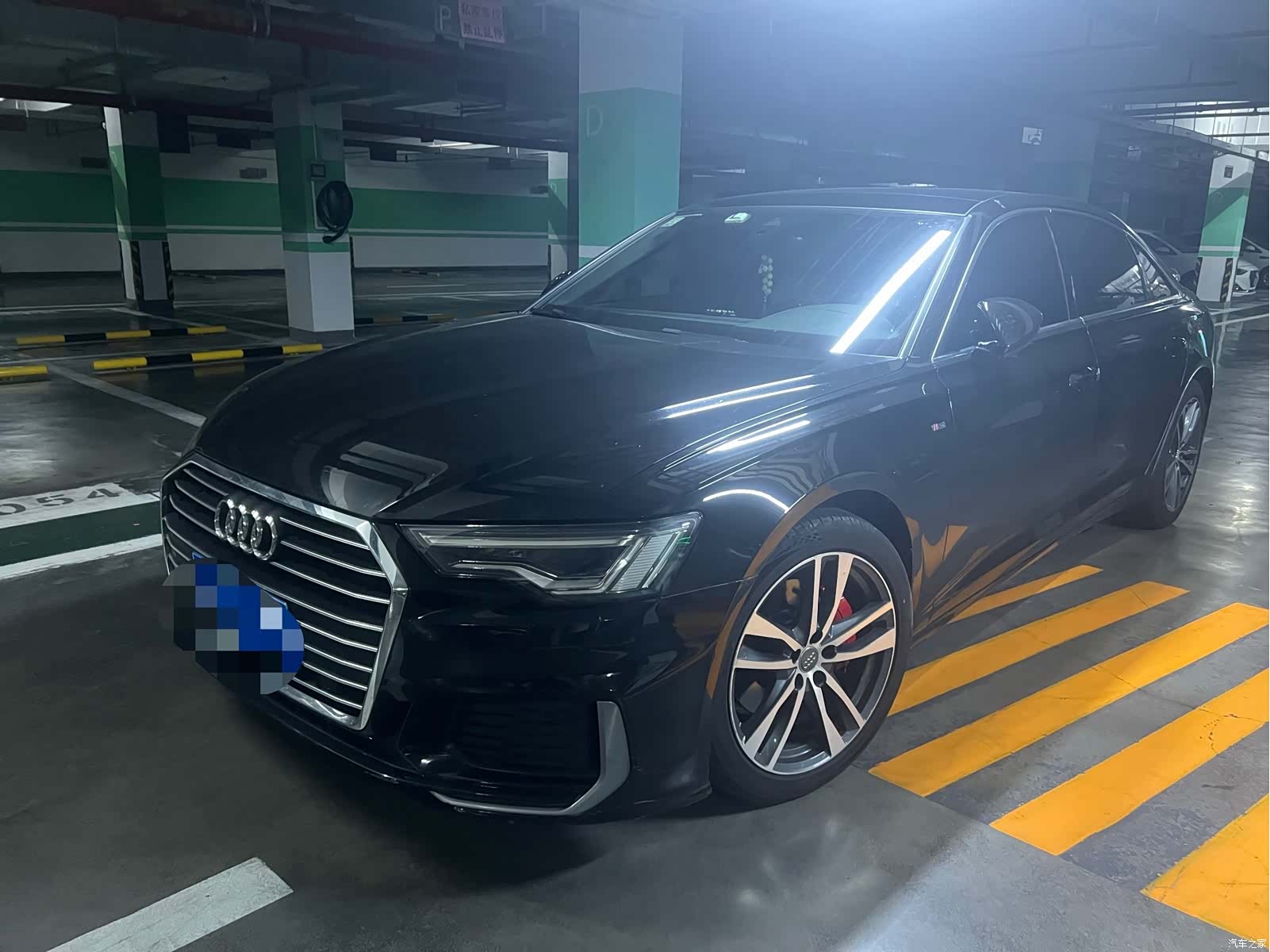 Audi A6L, 2021 1