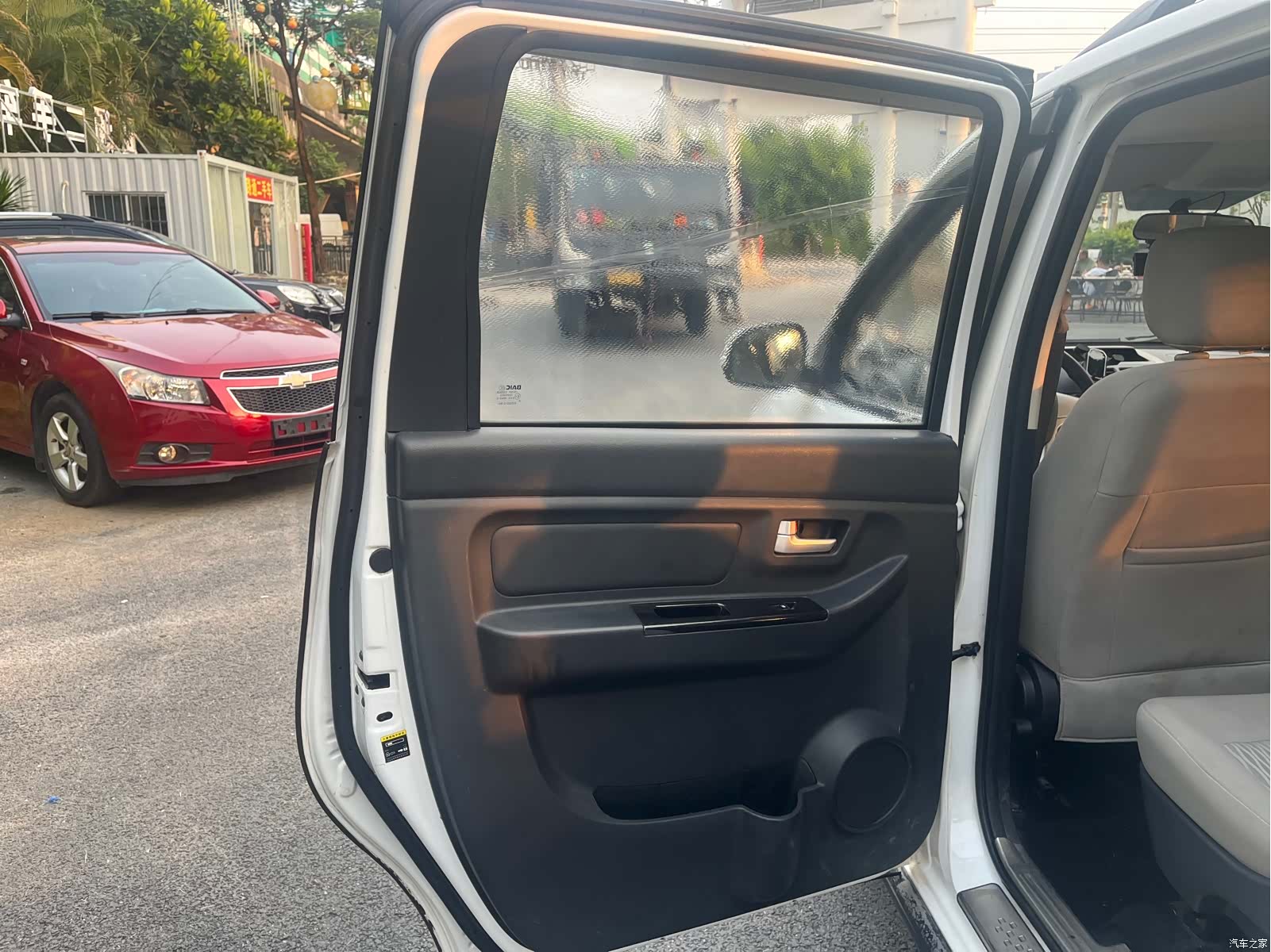 BAIC H2, 2016 12