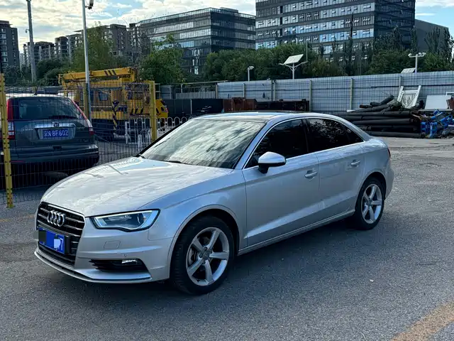 Audi A3 2015 — купить из Китая под заказ