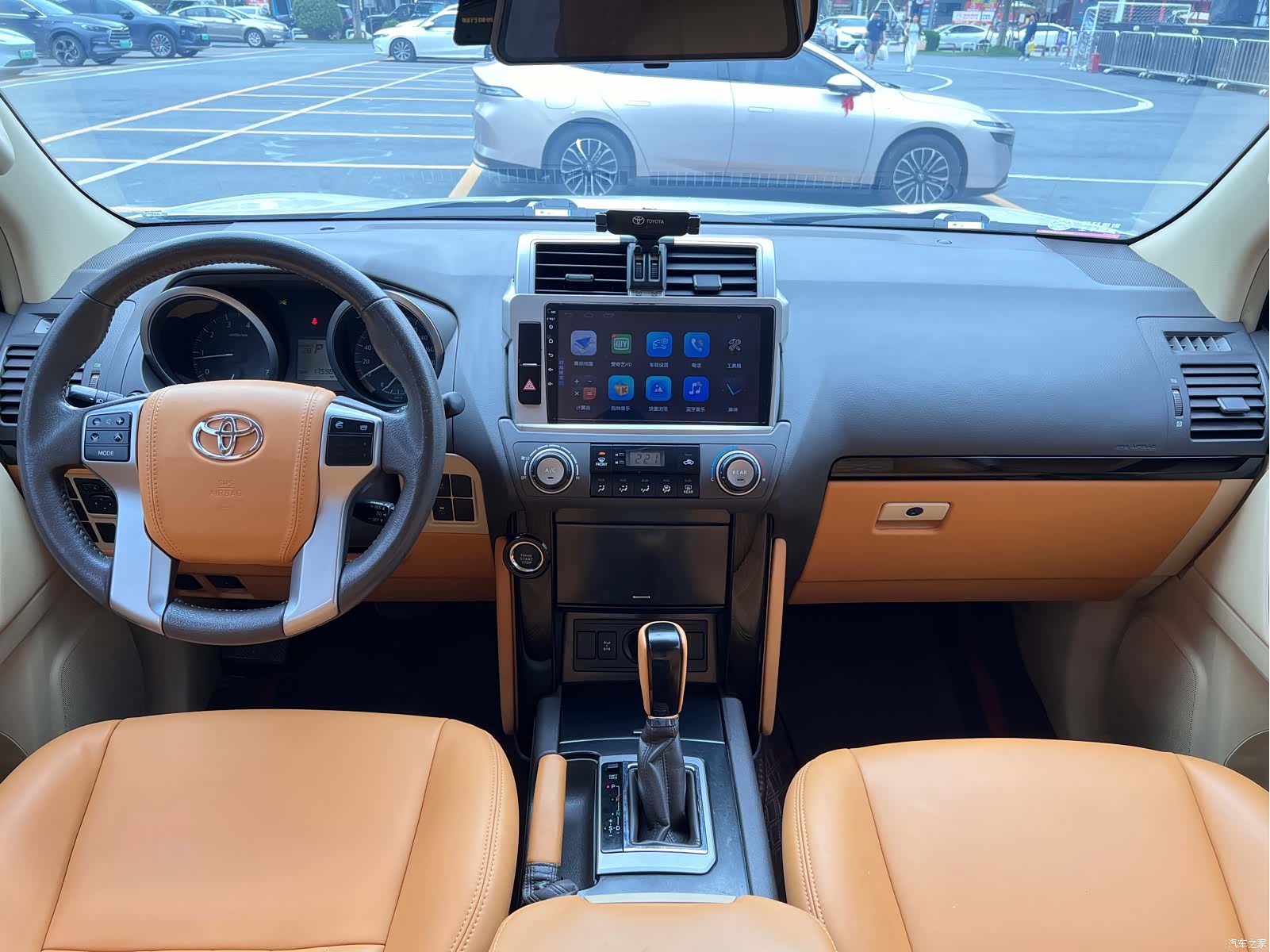 Toyota Prado, 2018 10