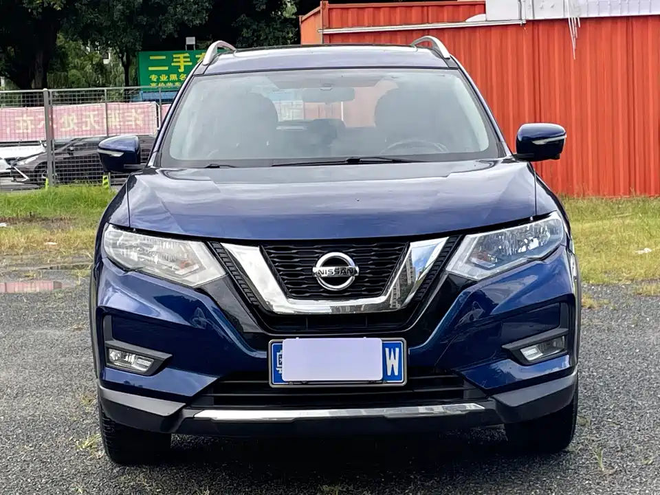 Nissan Qijun