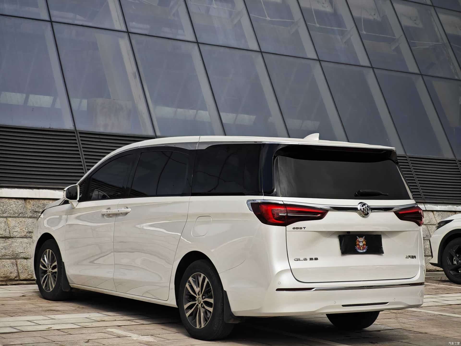 Buick GL8, 2022 6