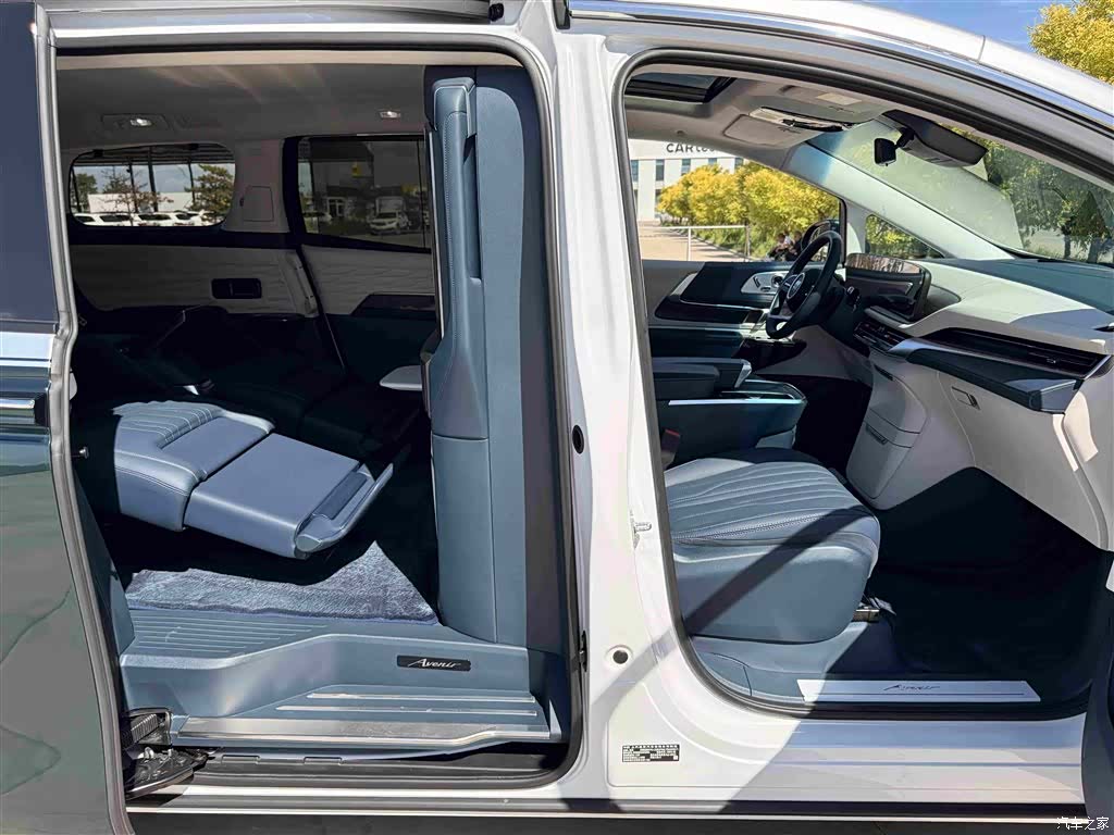 Buick Century, 2024 13