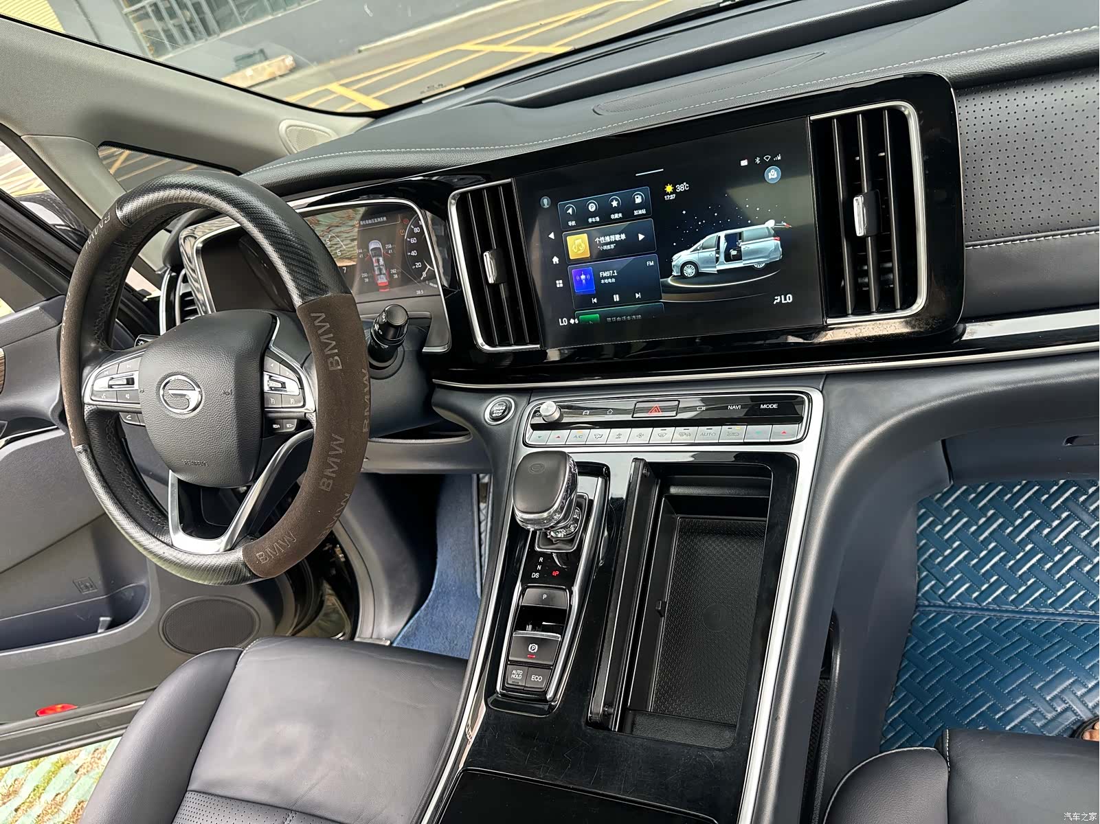 Trumpchi M8, 2022 13
