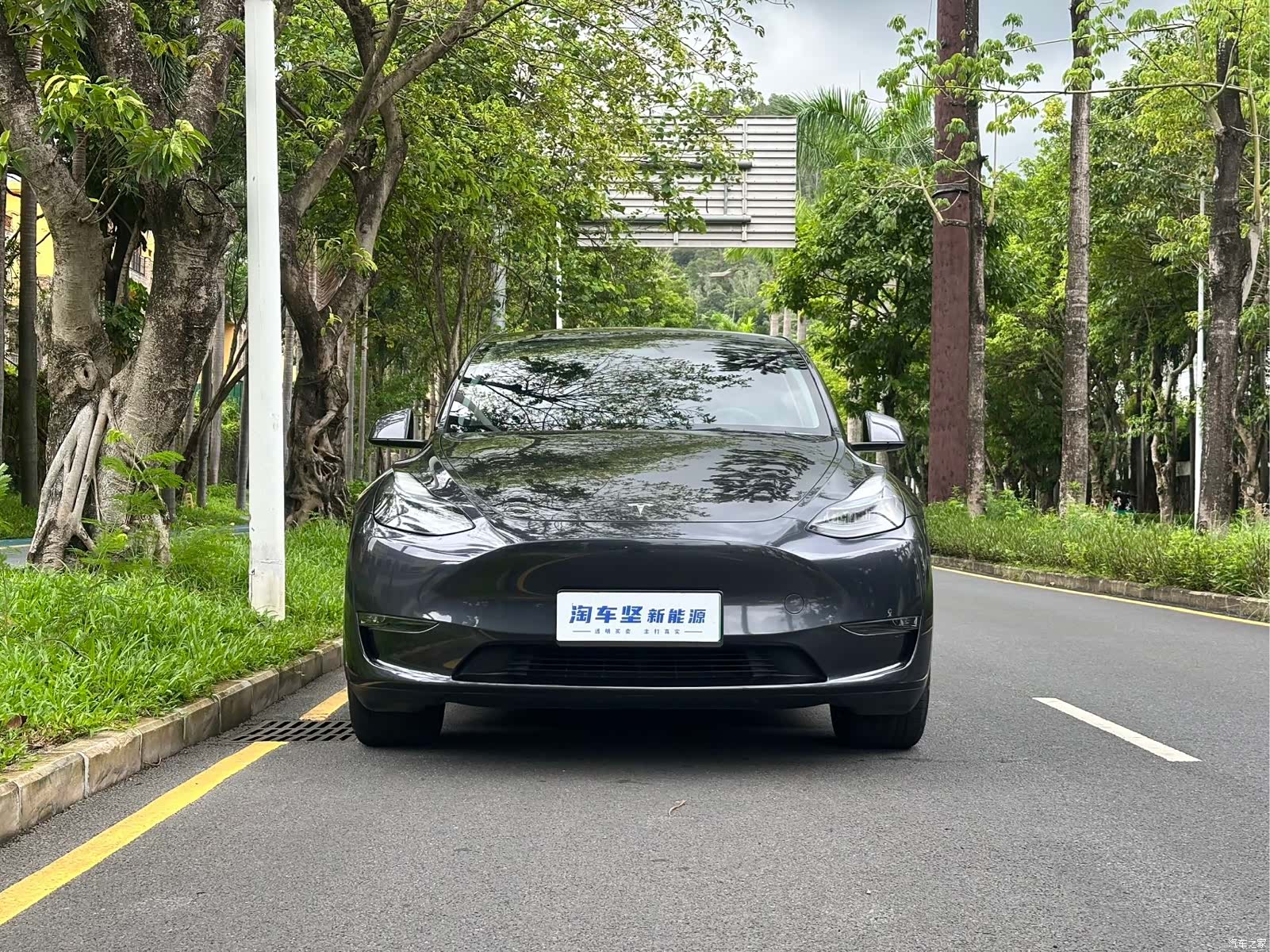 Tesla Model Y, 2024 4