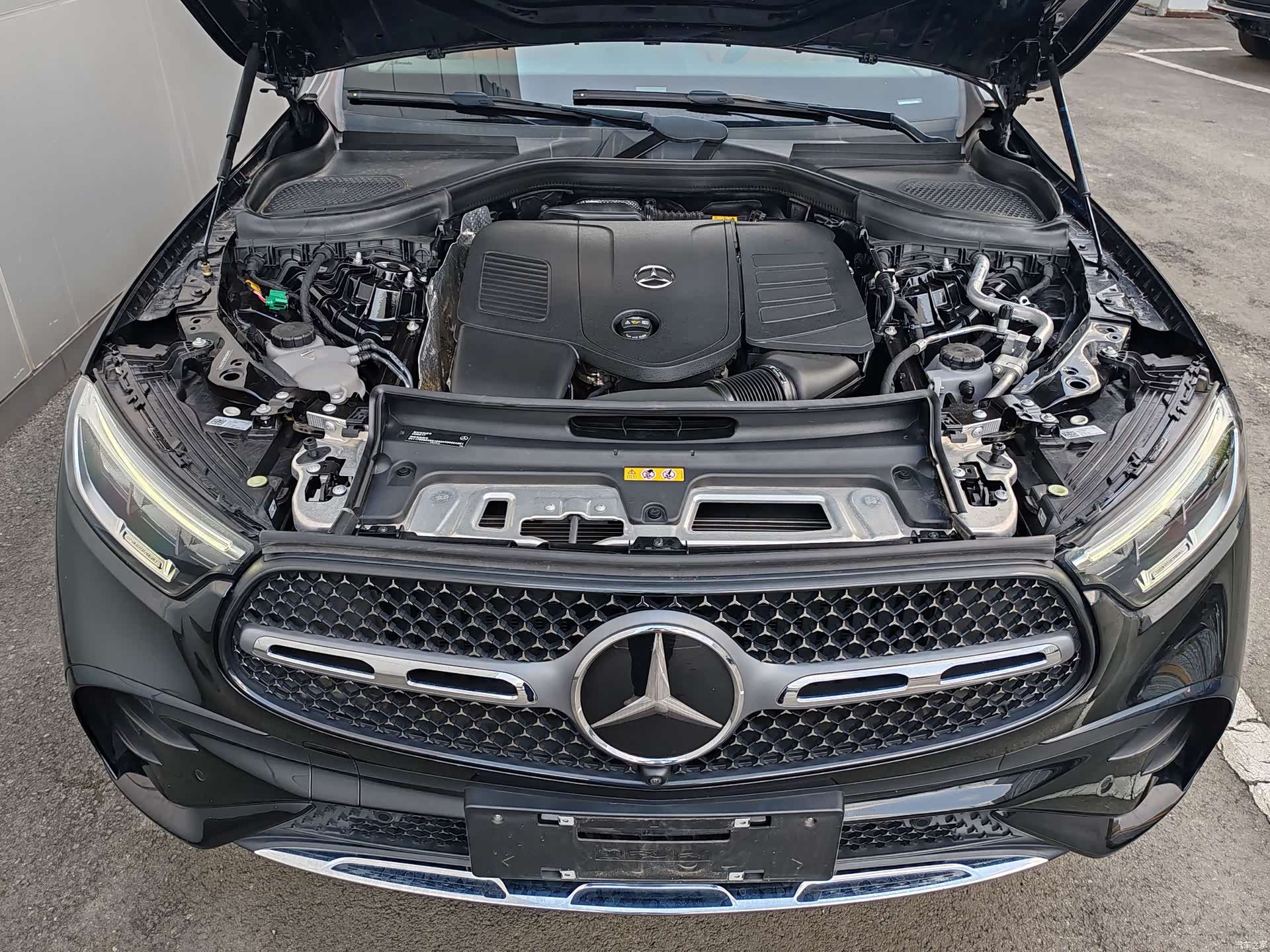 Mercedes-Benz GLC, 2024 13