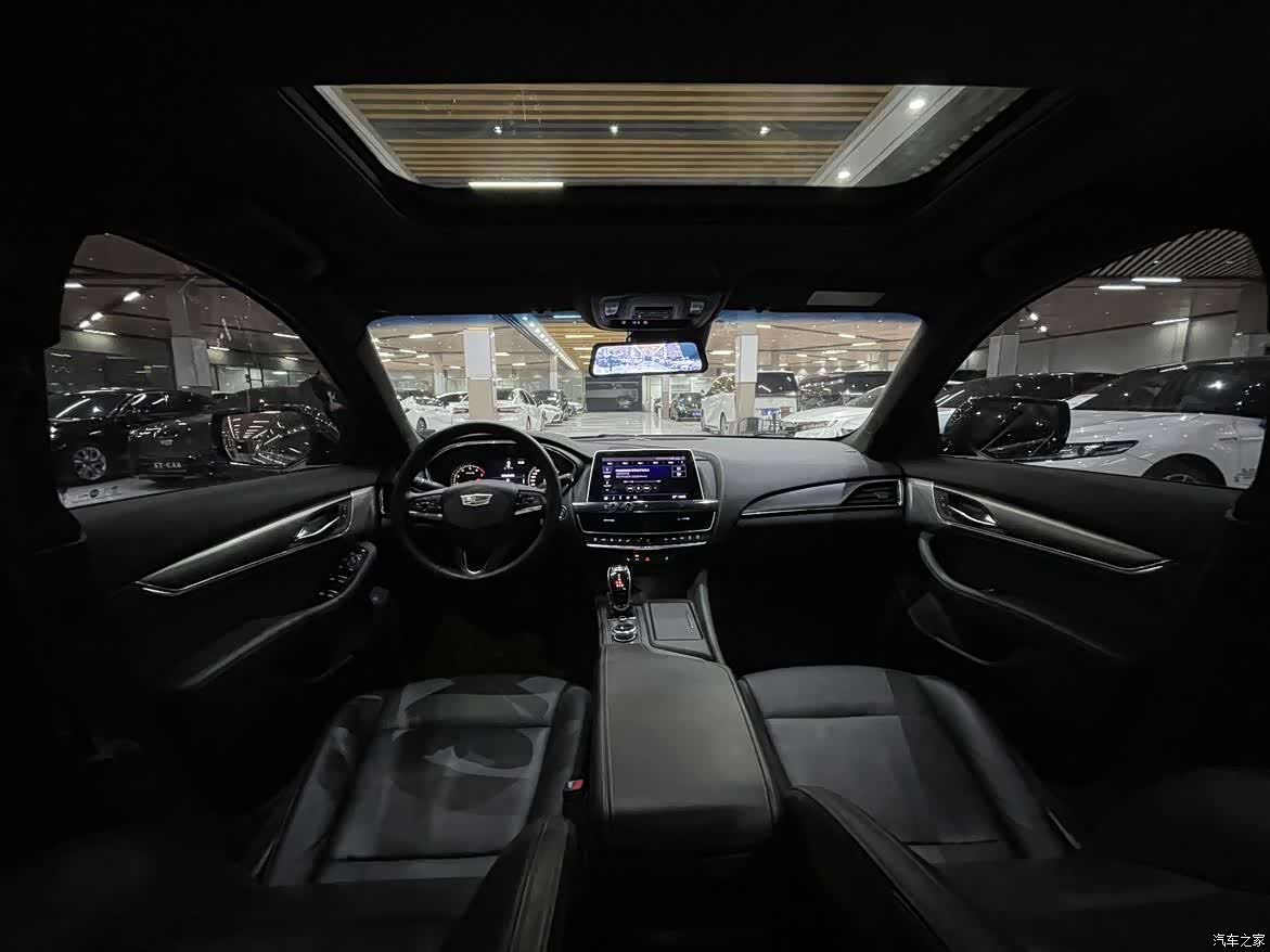 Cadillac CT5, 2021 11