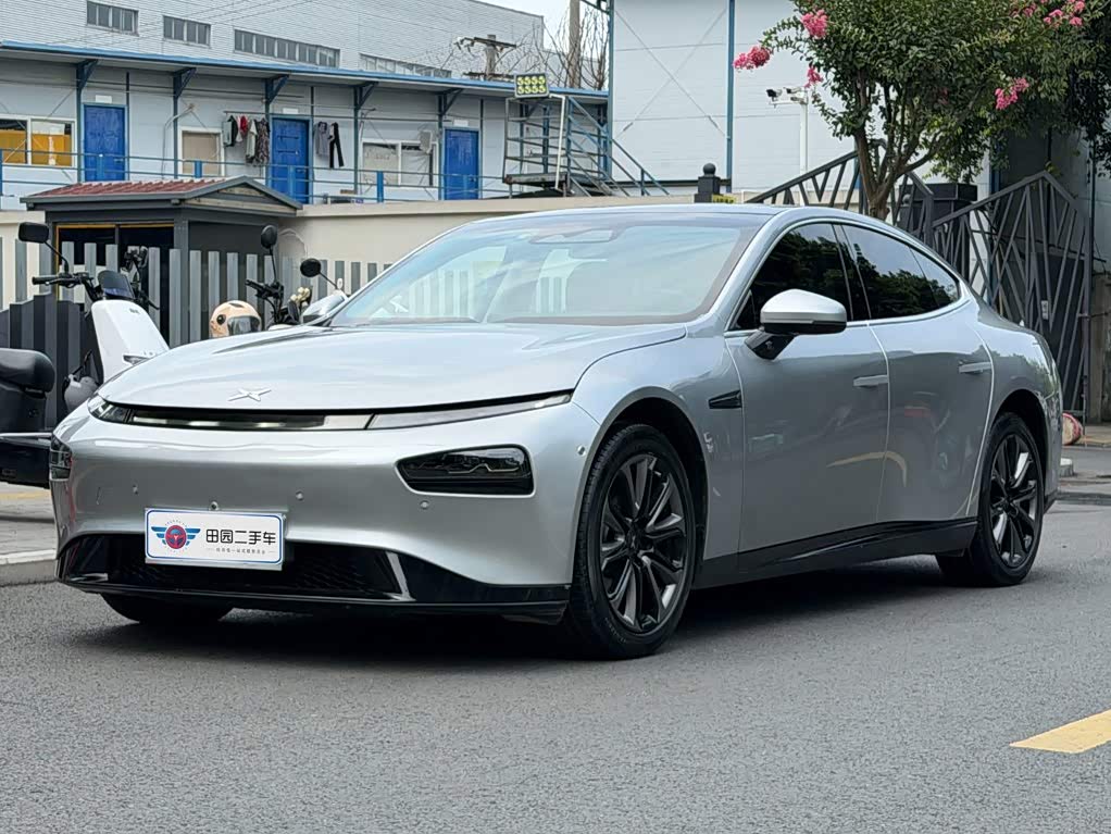 Xpeng P7