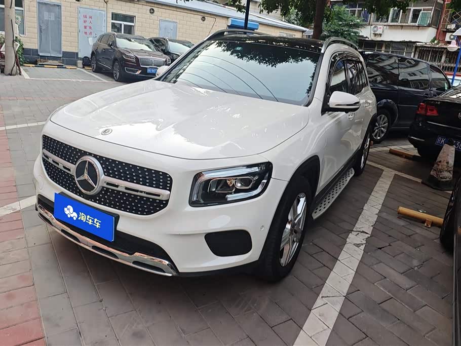 Mercedes-Benz GLB