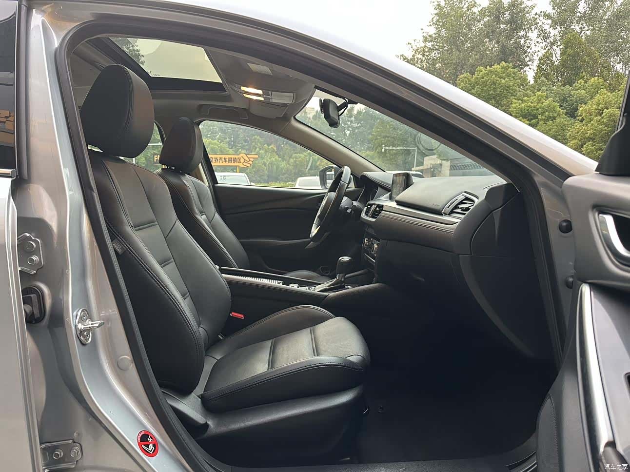 Mazda Atenza, 2018 10