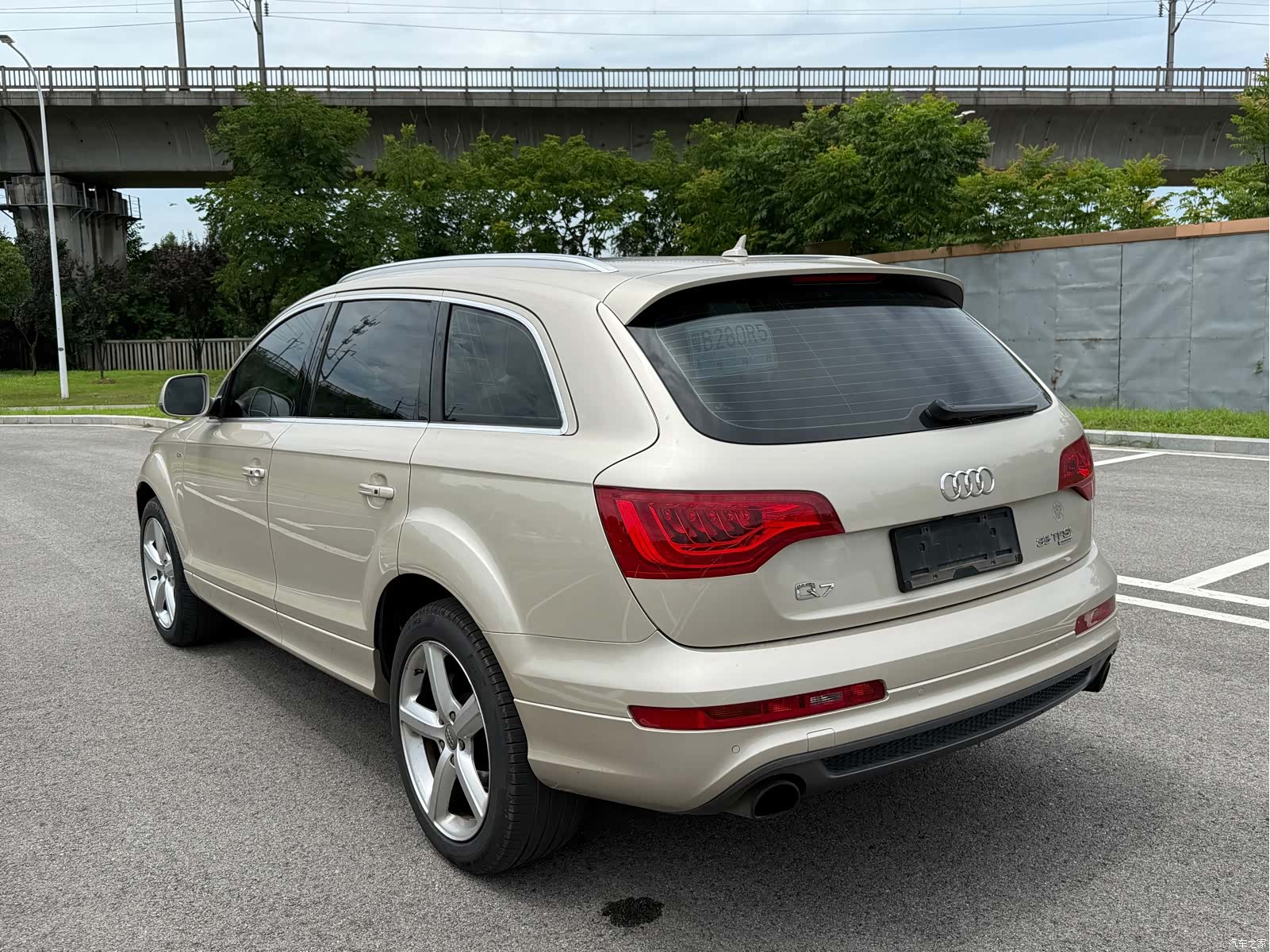Audi Q7, 2015 6