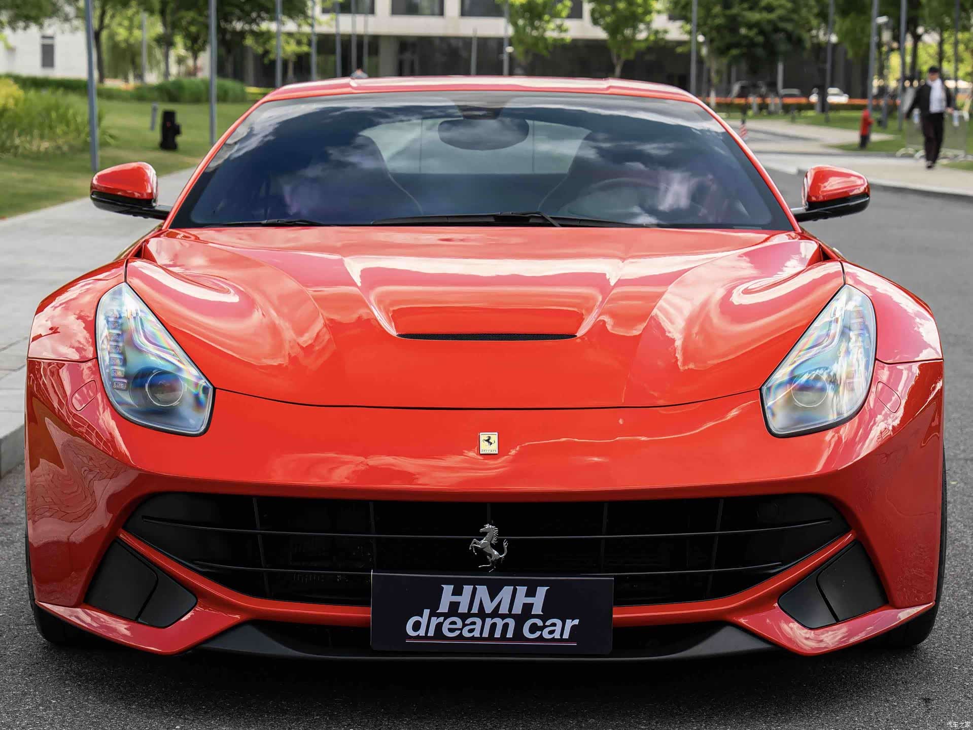Ferrari F12ber, 2013 2