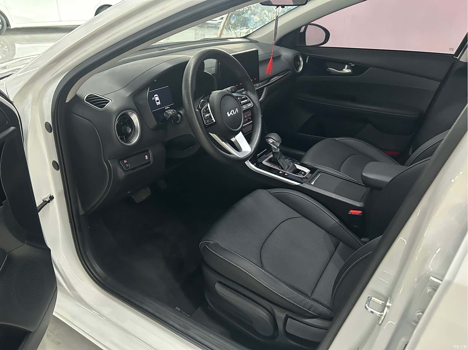 Kia K3, 2022 6