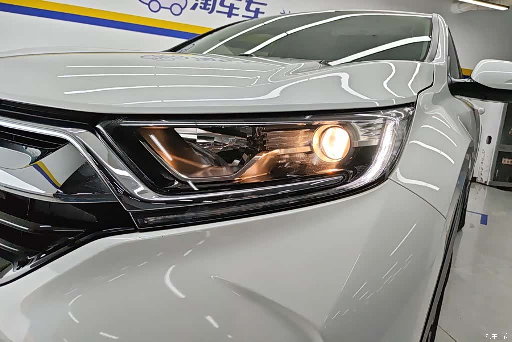 Honda CR-V, 2019 все фото