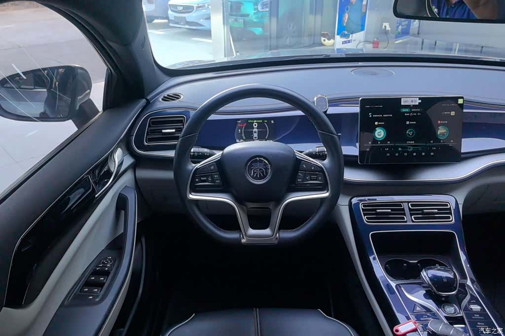 BYD Qin, 2022 15
