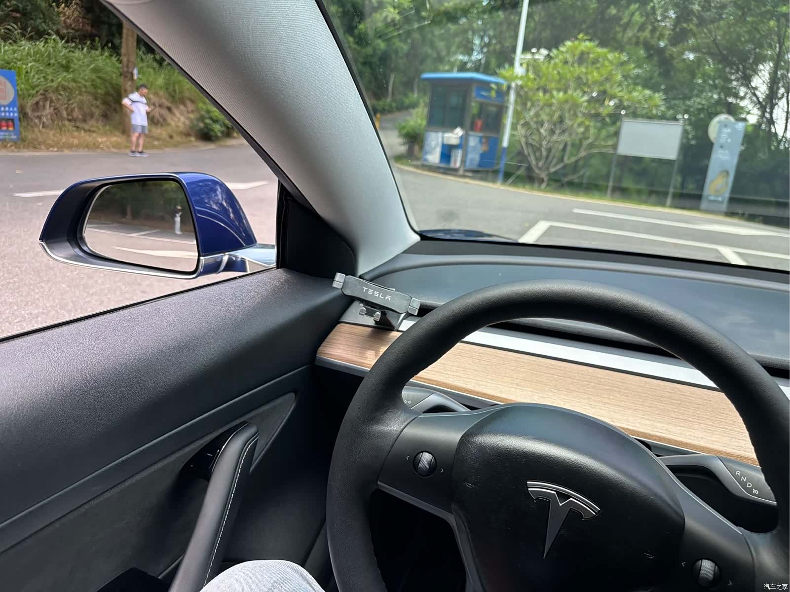 Tesla Model 3, 2020 12