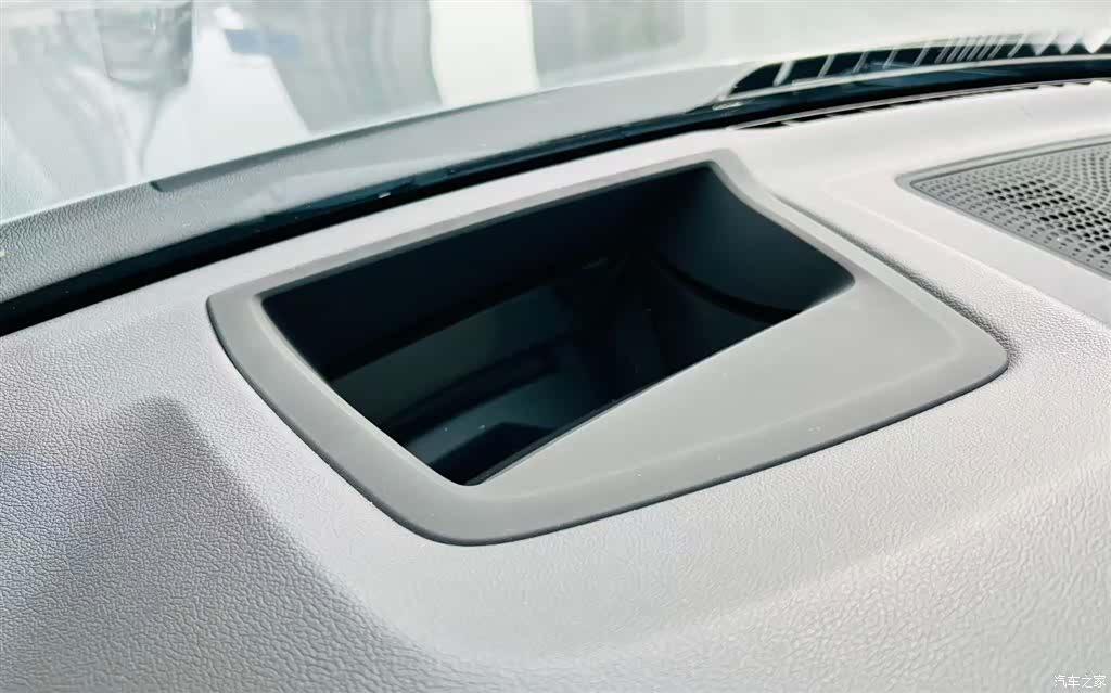 BMW X5, 2022 10