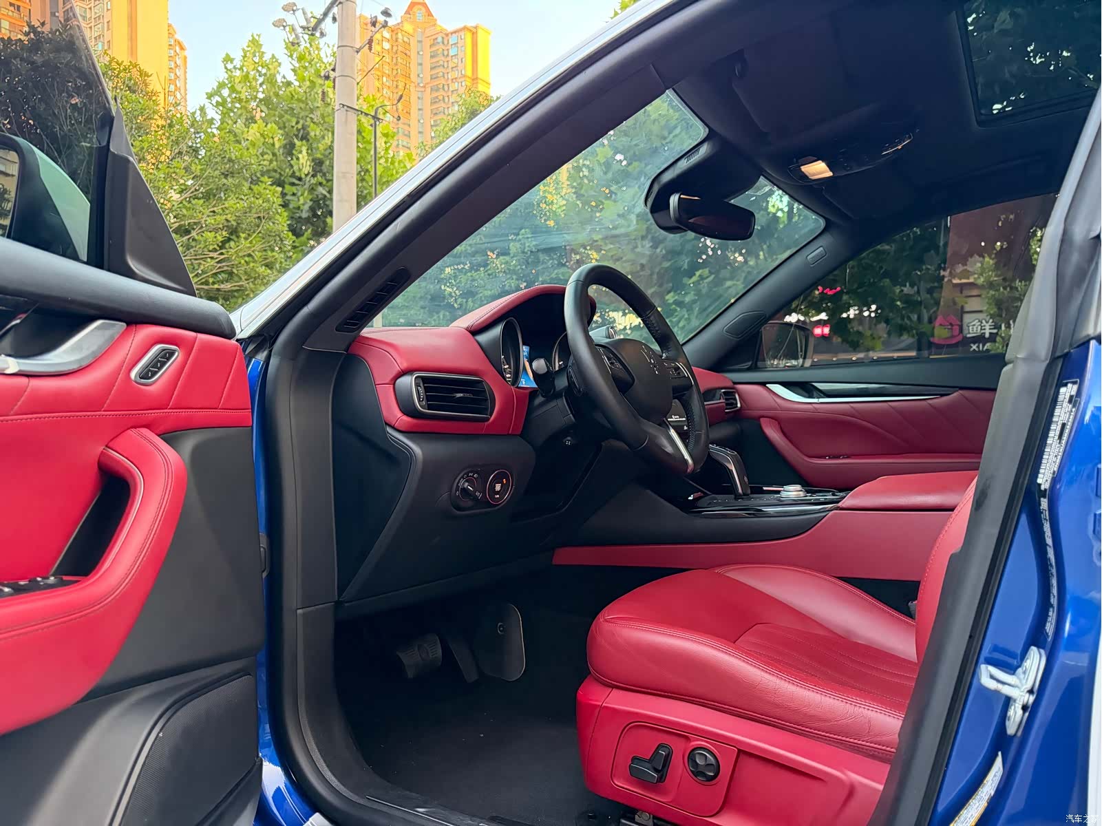 Maserati Levante, 2020 10