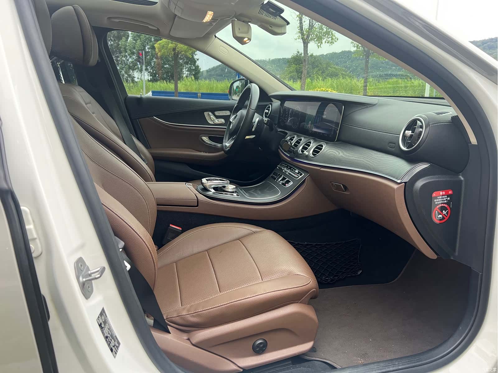 Mercedes-Benz E-Class, 2018 13
