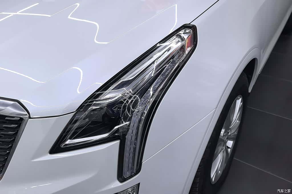 Cadillac XT5, 2021 все фото