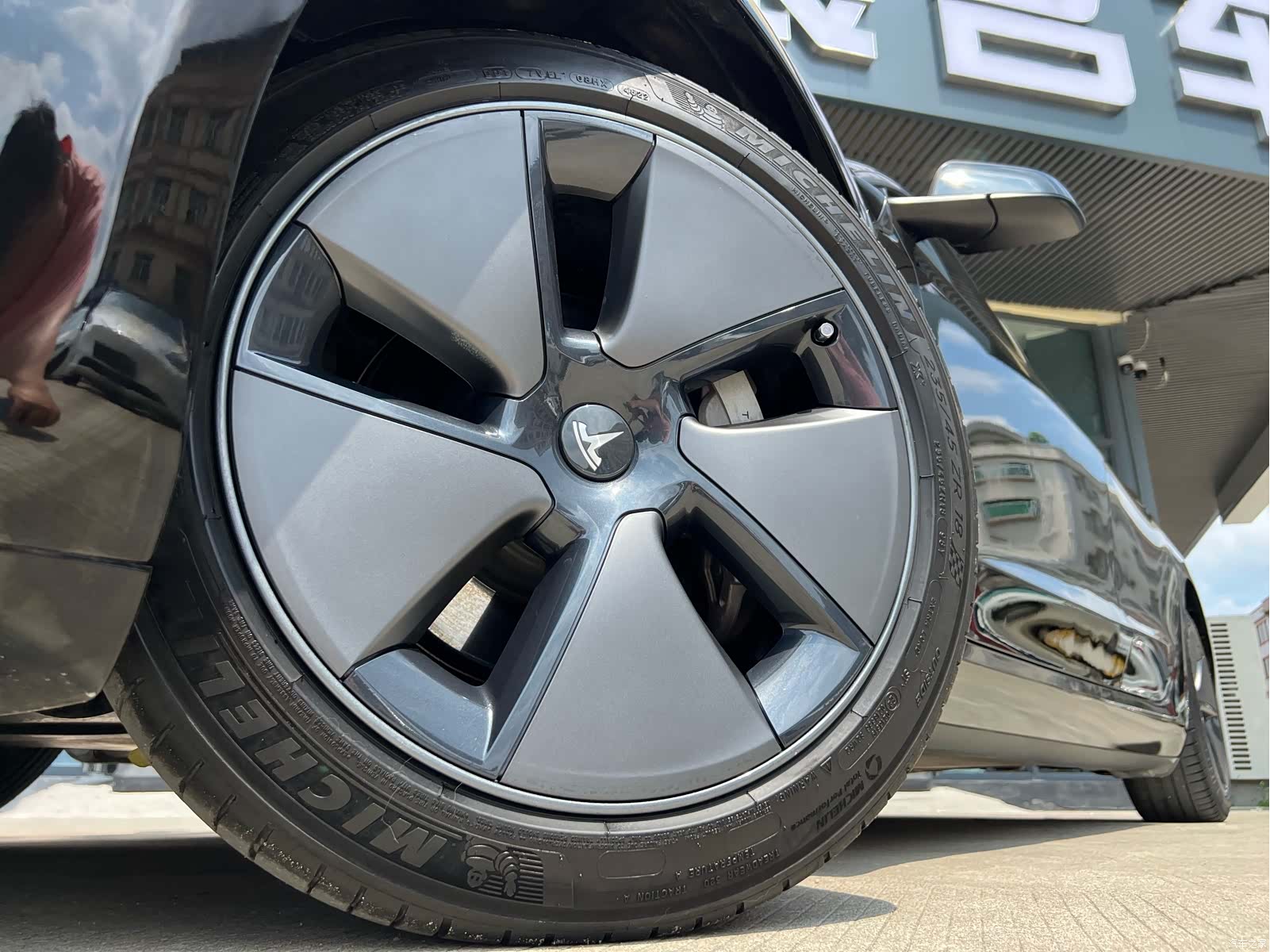 Tesla Model 3, 2022 12