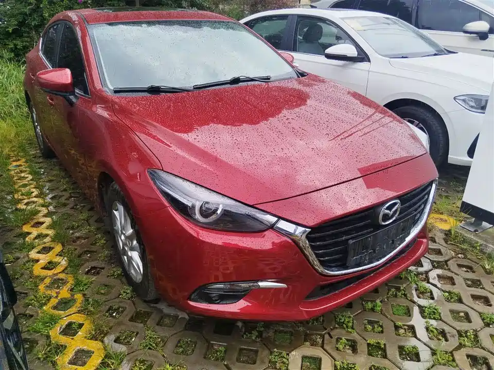 Mazda 3 Angkesaila