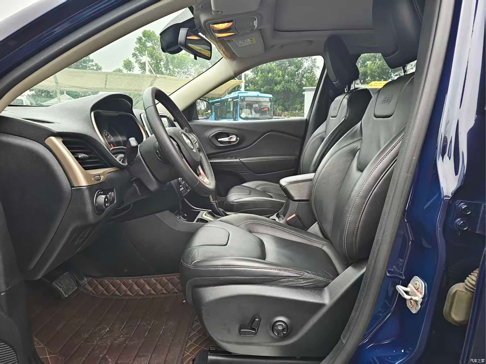 Jeep Cherokee, 2016 4
