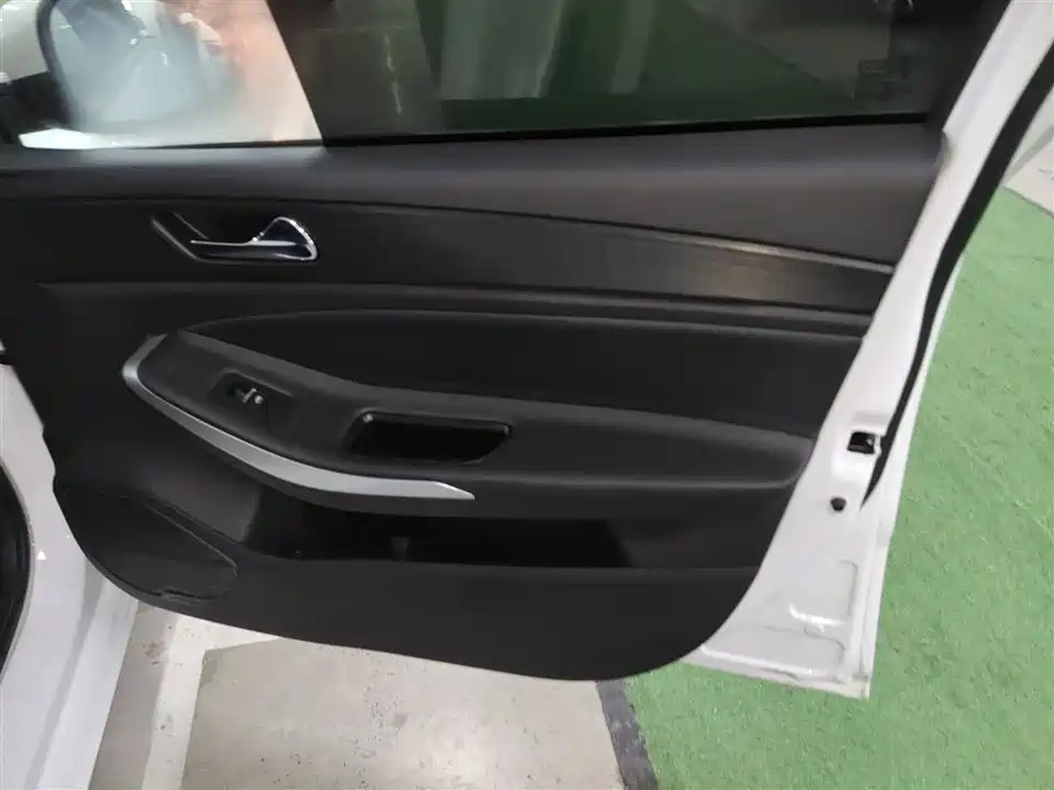 Chery Arrizo 5 Chery Arrizo 5