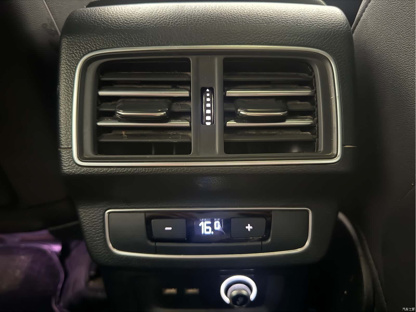 Audi Q5L, 2024 8