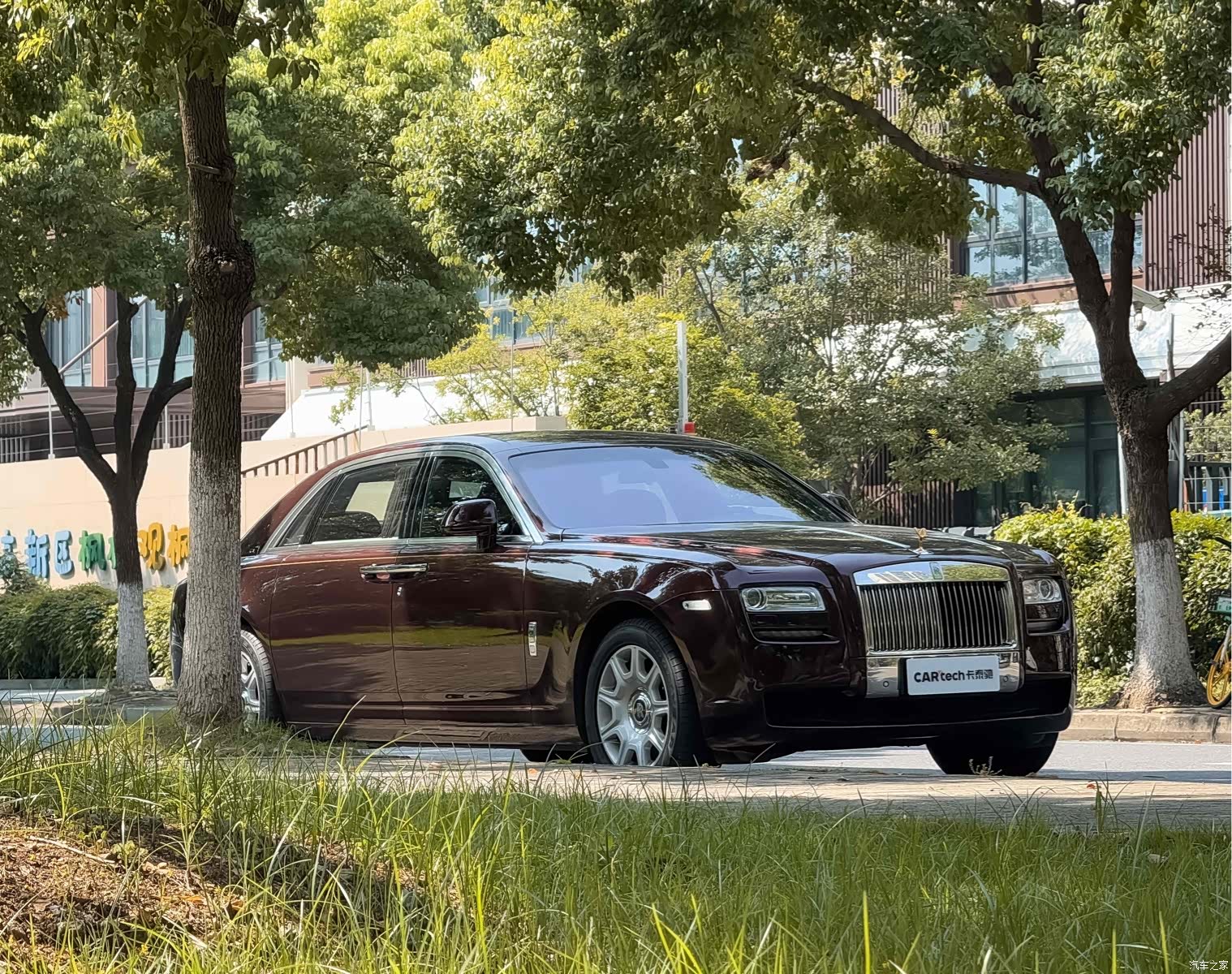 Rolls-Royce Ghost, 2015 3