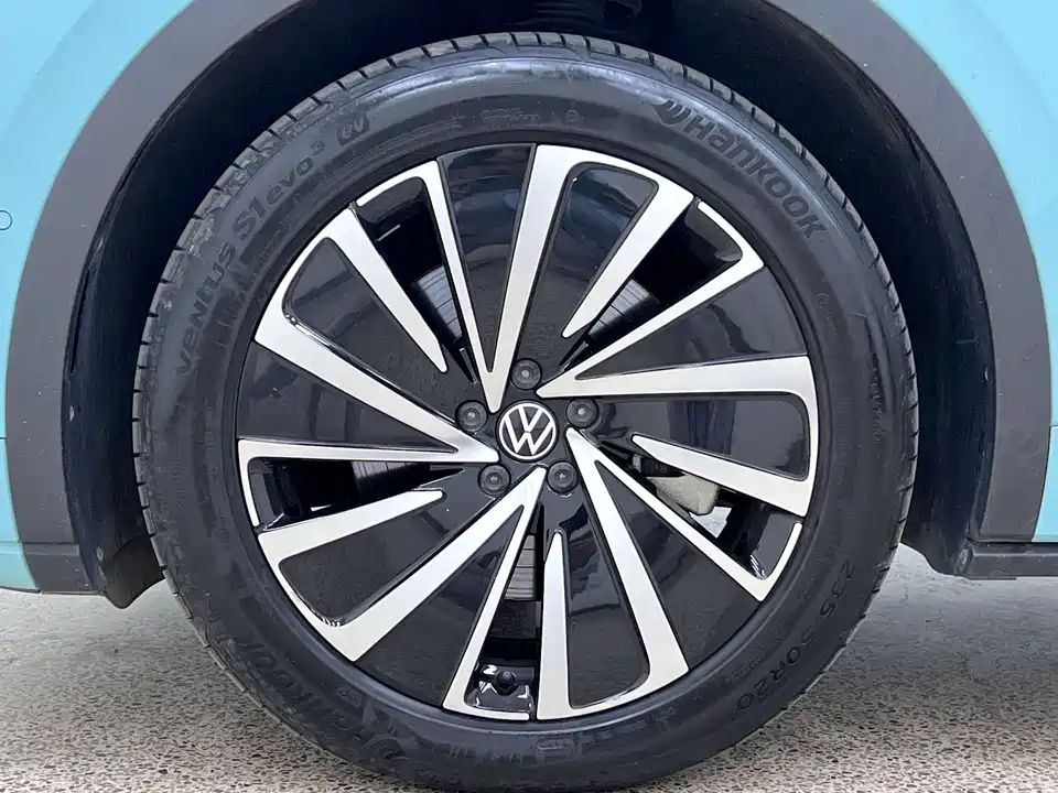 Volkswagen ID.4 X