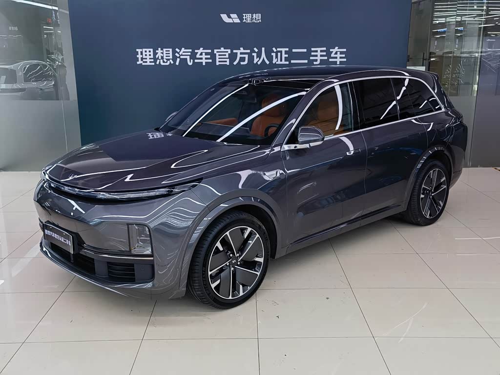 Li Auto L8