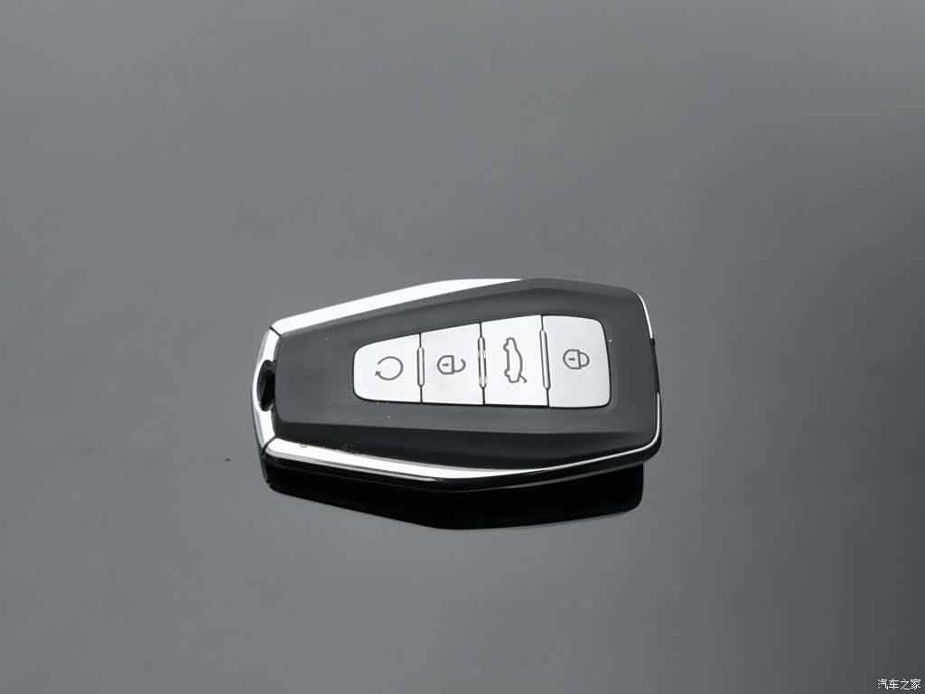 Geely Preface, 2026 19