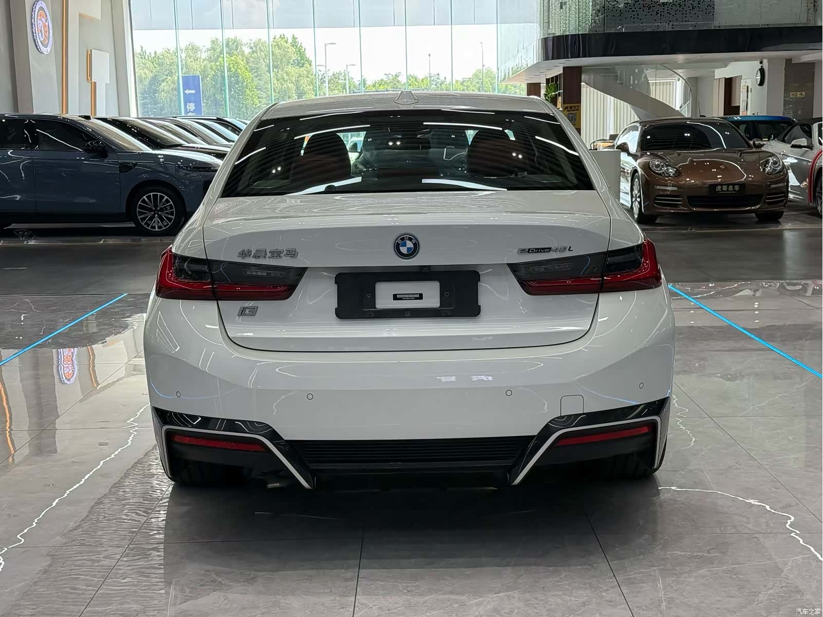 BMW i3, 2023 8