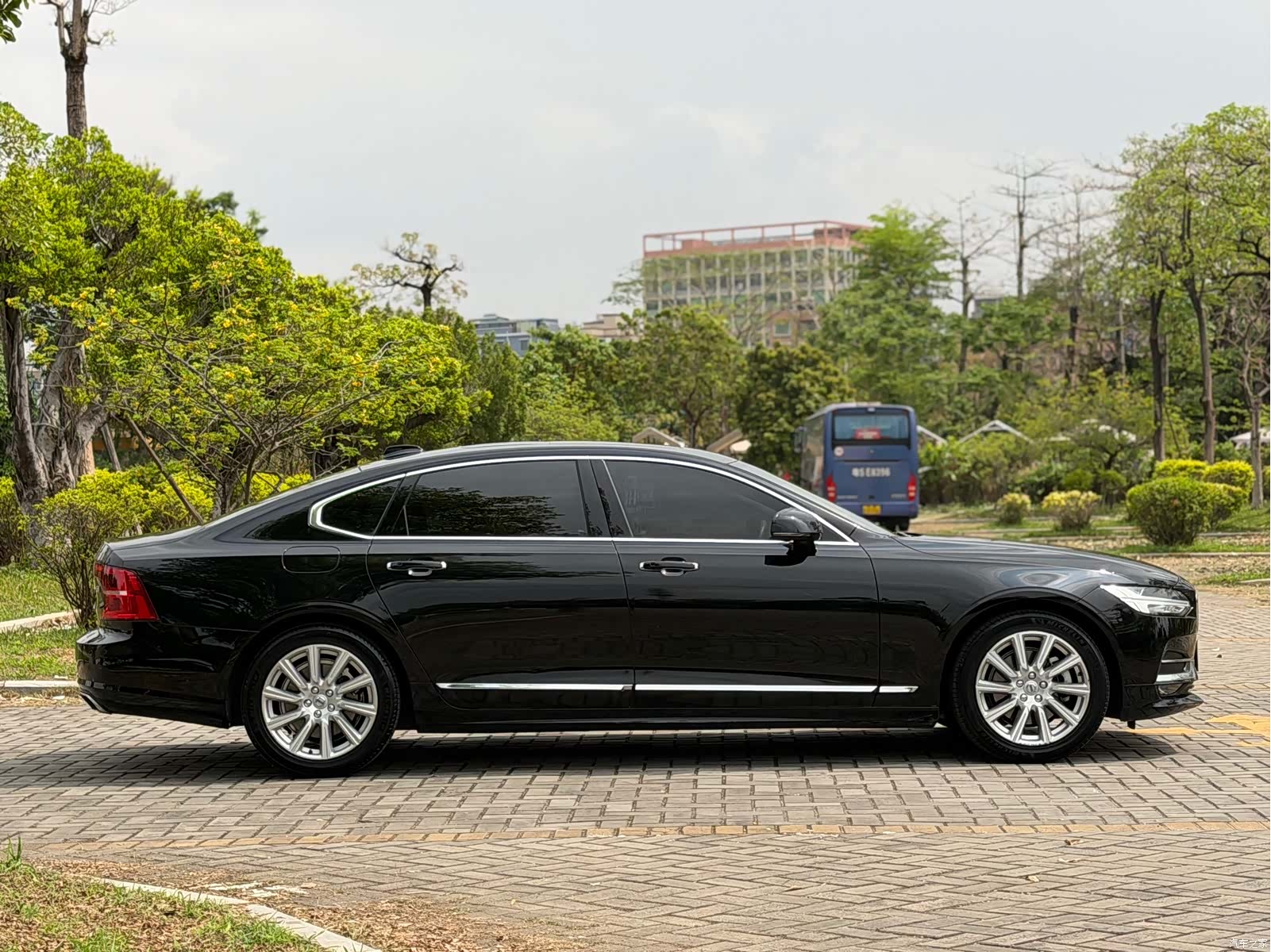 Volvo S90, 2019 4